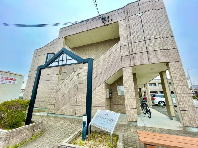 コート・ヴィラージュＢの外観|外観写真（昼）