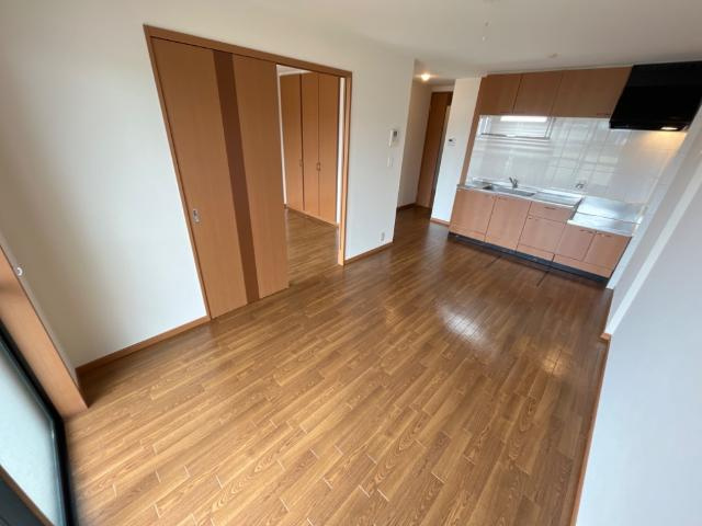 コート・ヴィラージュＢの居間・リビング|リビング