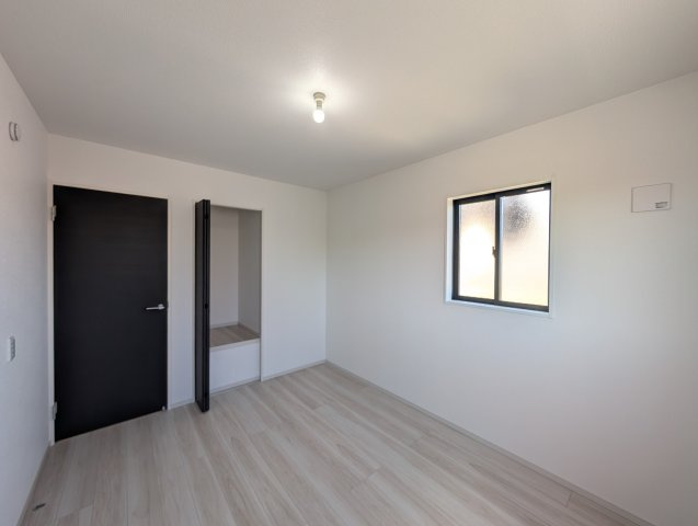 【洋室】 | アーバンスタイル吉岡町大久保9期ー③