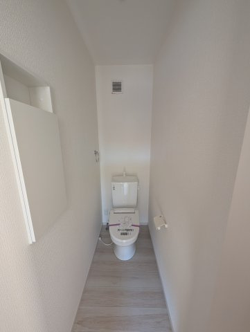 【トイレ】 | アーバンスタイル吉岡町大久保9期ー③ | 2階のトイレ♪