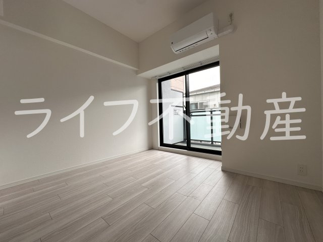 S-RESIDENCE小阪azureの居間・リビング