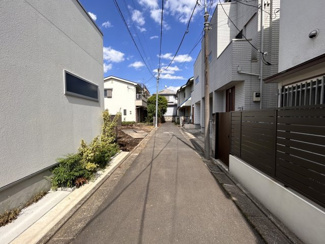 【前面道路含む現地写真】 | ご自宅から現地まで、当社スタッフがお車にて、「お迎え・お送り」をしております。ぜひお気軽にお問い合わせくださいませ♪