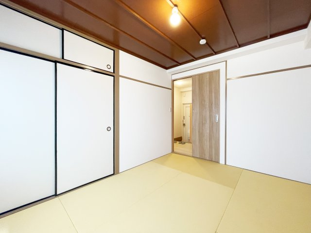 新浜マンションの内装