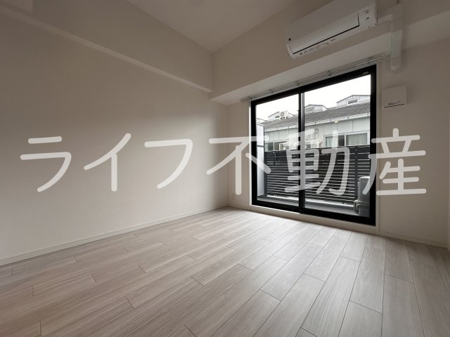 S-RESIDENCE小阪azureの居間・リビング