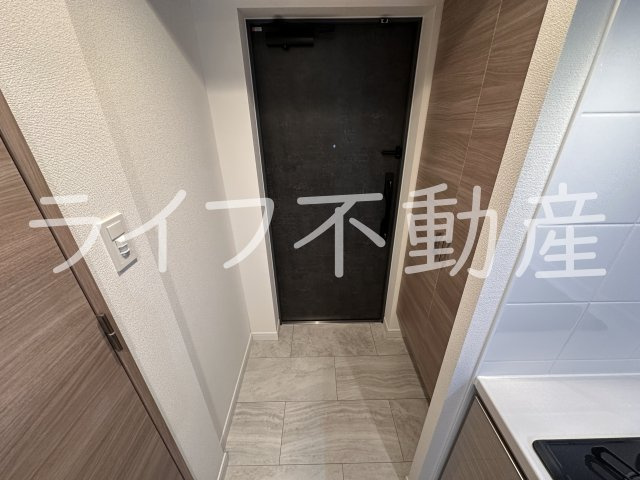 S-RESIDENCE小阪azureの玄関