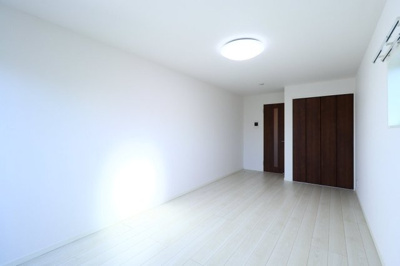 【玄関】 | メルクリオ東川口