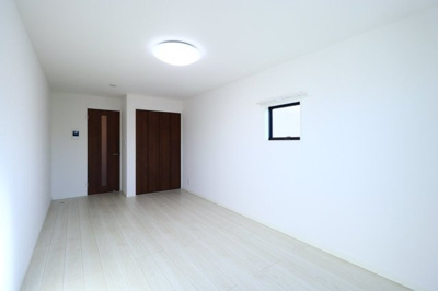 【洋室】 | メルクリオ東川口