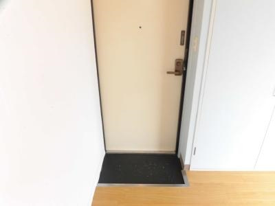 K-WARP（ケイワープ）の玄関