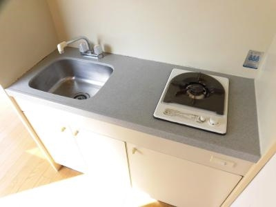 K-WARP（ケイワープ）のキッチン|ガス1口キッチン・調理スペース有