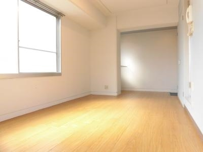 K-WARP（ケイワープ）の内装