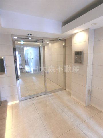 メイクスデザイン平和島のエントランス