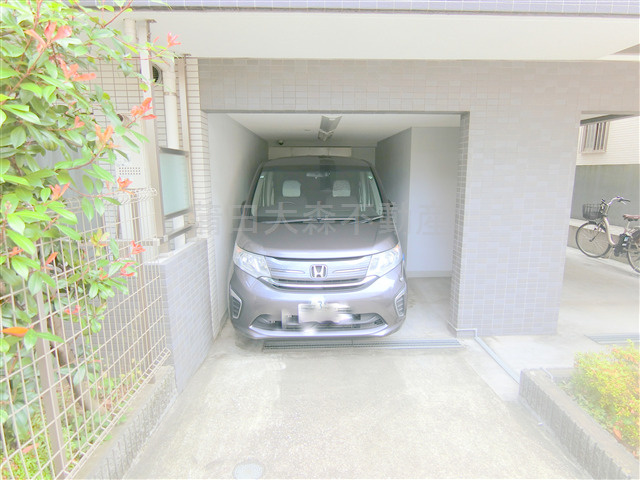 メイクスデザイン平和島の駐車場|敷地内平置き駐車場　空き状況等詳細はお問合せ下さい。