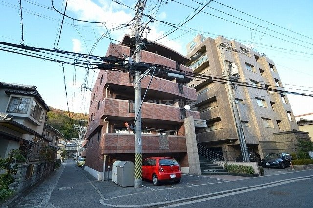 広島市西区己斐西町の賃貸マンションの外観