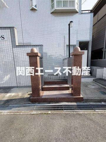 【エントランス】 | ヨーロピアンKS