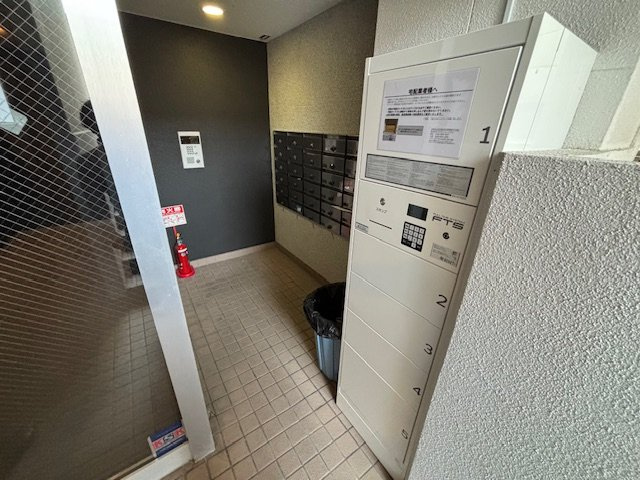 UTレジデンス六甲【弊社管理物件】のロビー|毎日通るロビーはこのようになっています