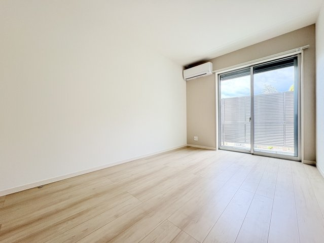 シェリル神戸岡本の居間・リビング