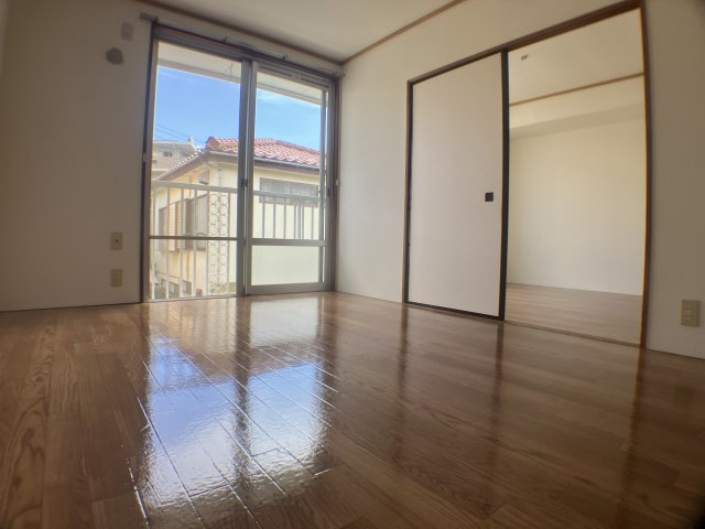 井上コーポの居間・リビング