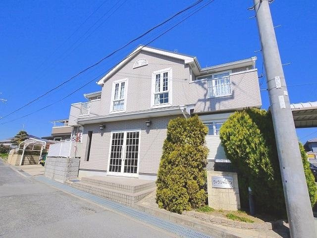 ヴィラ　シャルマンの外観