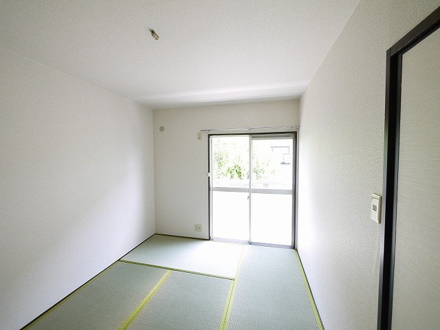 パティオの和室|和室があれば、来客や子供用のスペースとして活躍します