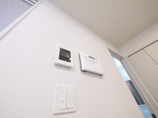 ピーチブロッサムのセキュリティ|モニター付きインターホーン