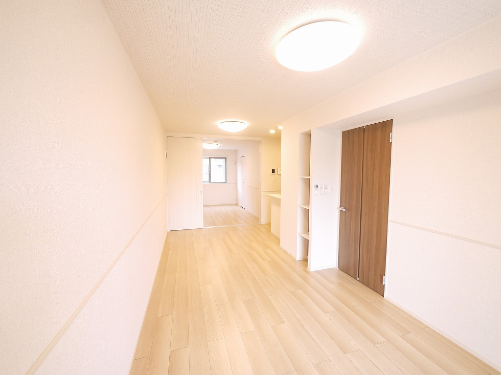 ピーチブロッサムの居間・リビング|ゆったりとした居間です