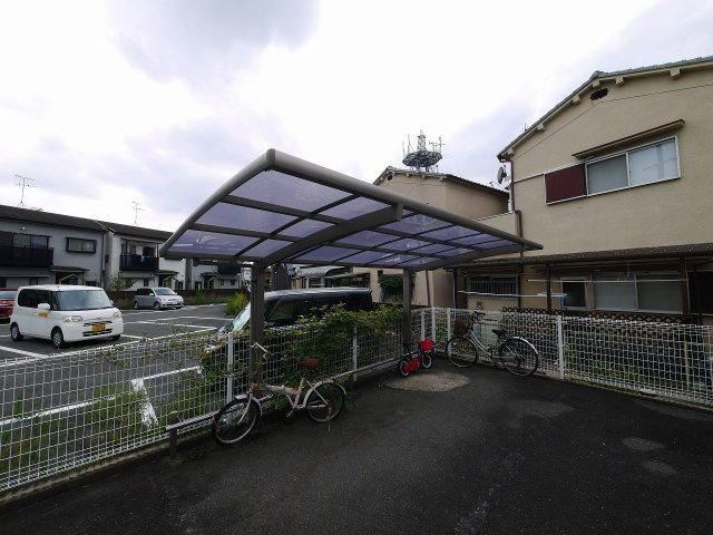 プレアリー昭和のその他共用部分|駐輪スペースです