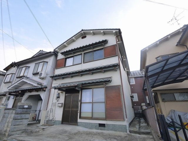 大和郡山市額田部北町658-16貸家の外観