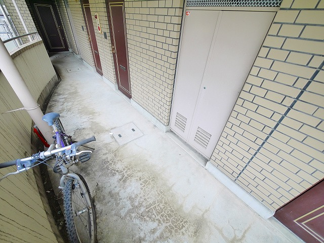 マンションユニティのその他共用部分|玄関前