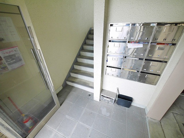 マンションユニティのエントランス|清潔なエントランスです
