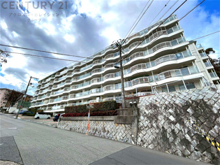 コボリマンション夙川老松台D棟の外観