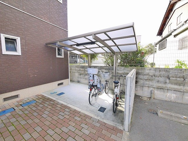 エクセルコート（昭和町）のその他共用部分|自転車置き場