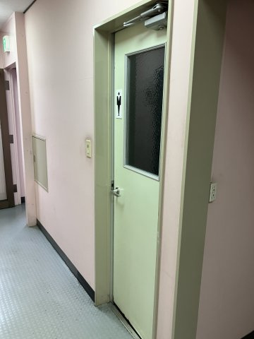 平塚市代官町の店舗事務所