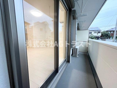 【バルコニー】 | Luminous coat