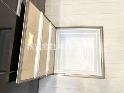 【収納】 | Luminous coat