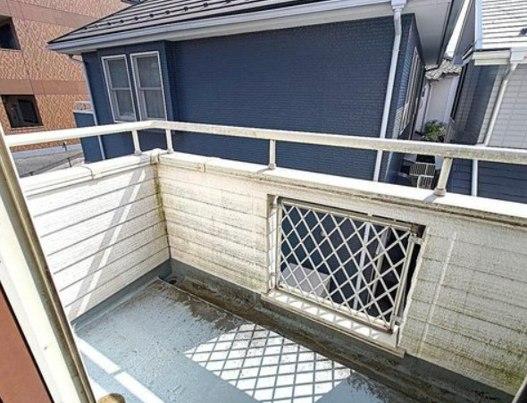 【中古】坂戸市清水町リフォーム中古住宅のバルコニー|陽当り良好なバルコニー
