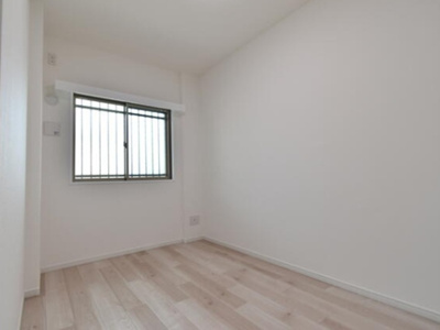 【洋室】 | アーバニス京都山科