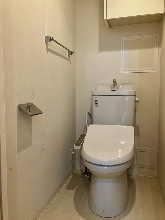 アーデル・フェリエ国立東のトイレ