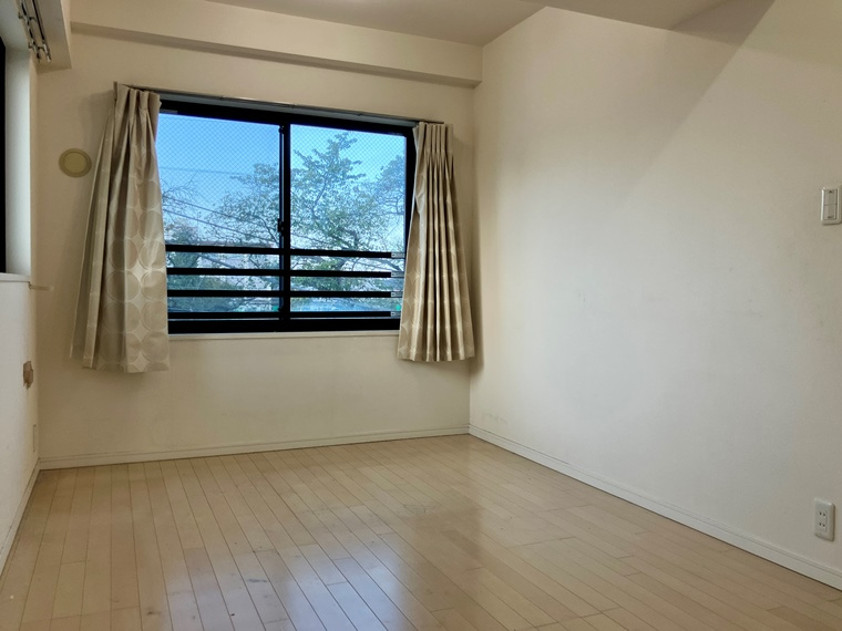 アーデル・フェリエ国立東の寝室