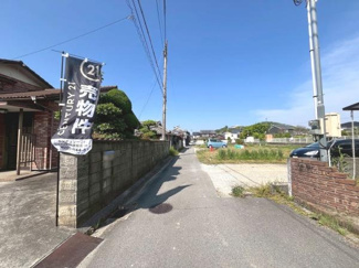 【前面道路含む現地写真】