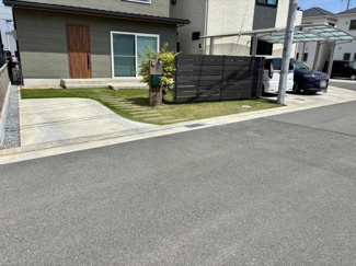 【前面道路含む現地写真】