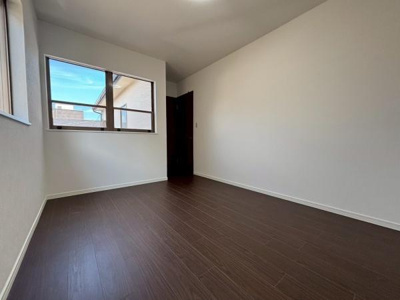 【洋室】 | 草加市金明町・戸建 | ●洋室6.5帖●