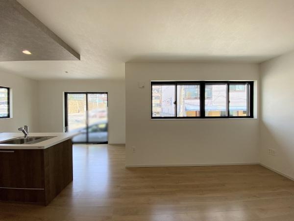 【居間・リビング】 | 垂水区星が丘2丁目　新築戸建