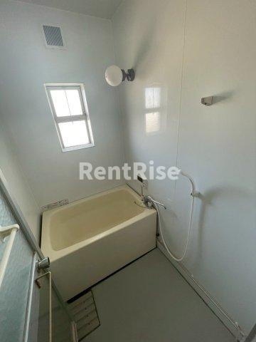 パビリオン桔梗ヶ丘の居間・リビング