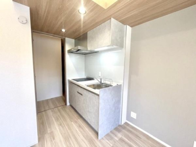 【キッチン】 | ロイヤルステージ雑賀町