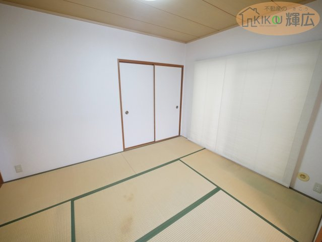 明治グランドヒル二見　2階の寝室