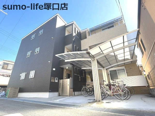 AILE南塚口の外観