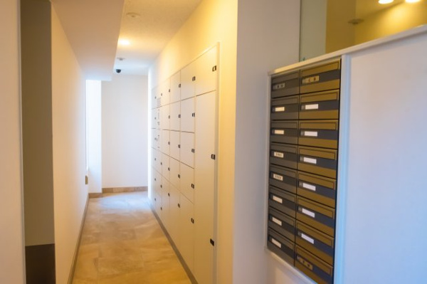 【設備】 | 【宅配ボックス】大小さまざまなサイズに対応！24時間、宅配時間を気にせずお出かけいただけます！