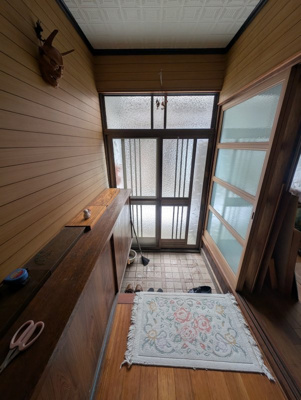 【玄関】 | 今市町303-7上物付土地