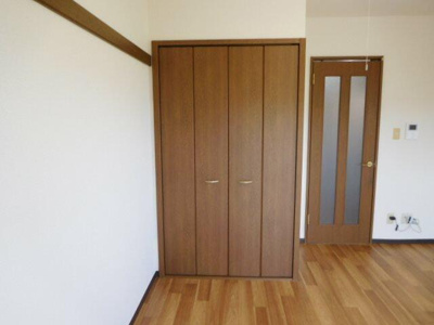 【内装】 | カウベルＩＩ