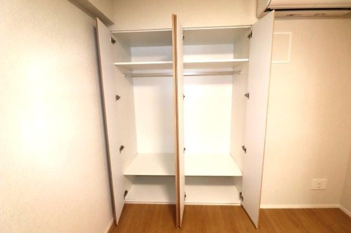 サンジョイアゼロの洋室